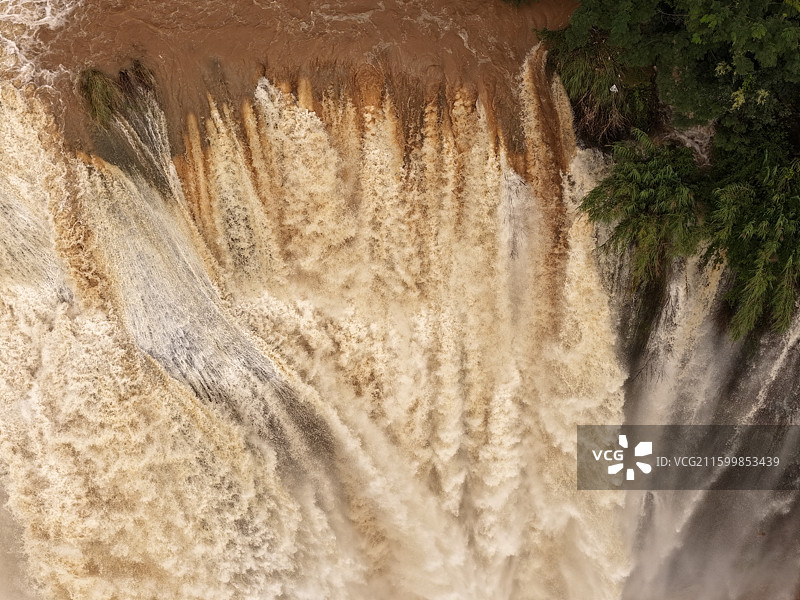 航拍云南罗平九龙瀑布景区图片素材