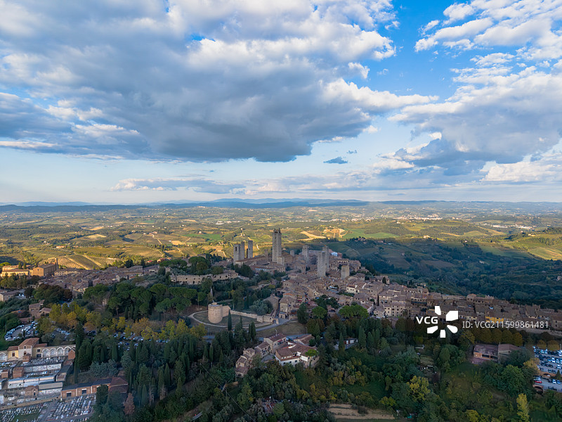 意大利圣吉米尼亚诺SanGimignano航拍图片素材