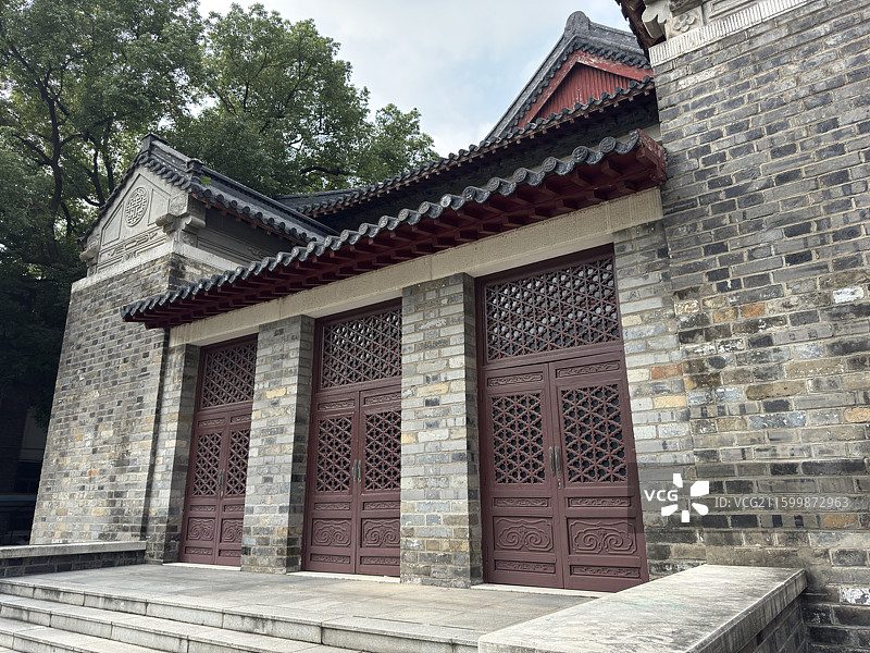 南京大学鼓楼校区--大礼堂图片素材