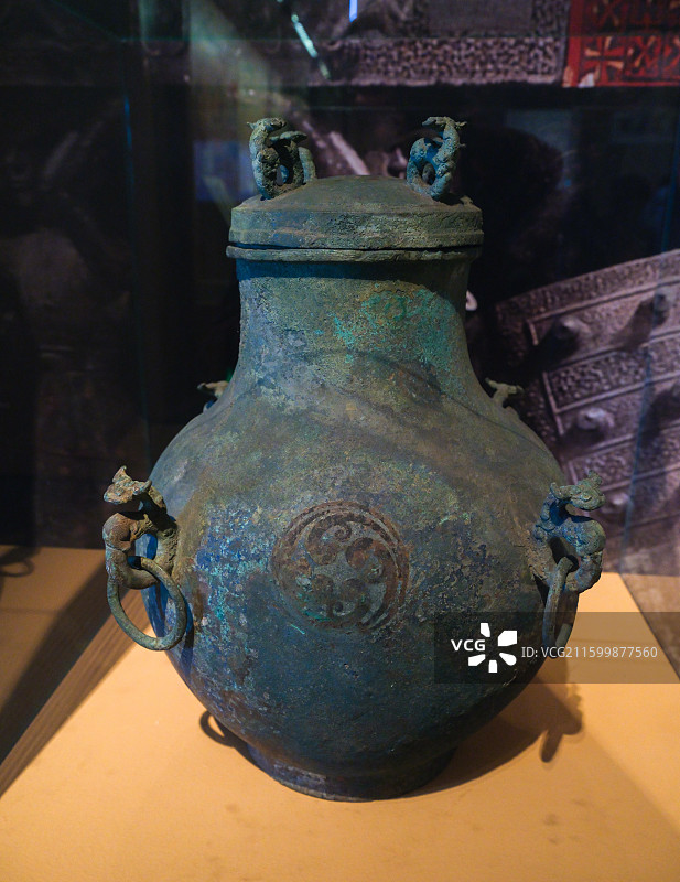 嵌铜四兽环铜缶（盛酒器） 春秋时期 中国国家博物馆“中国古代饮食文化展”图片素材