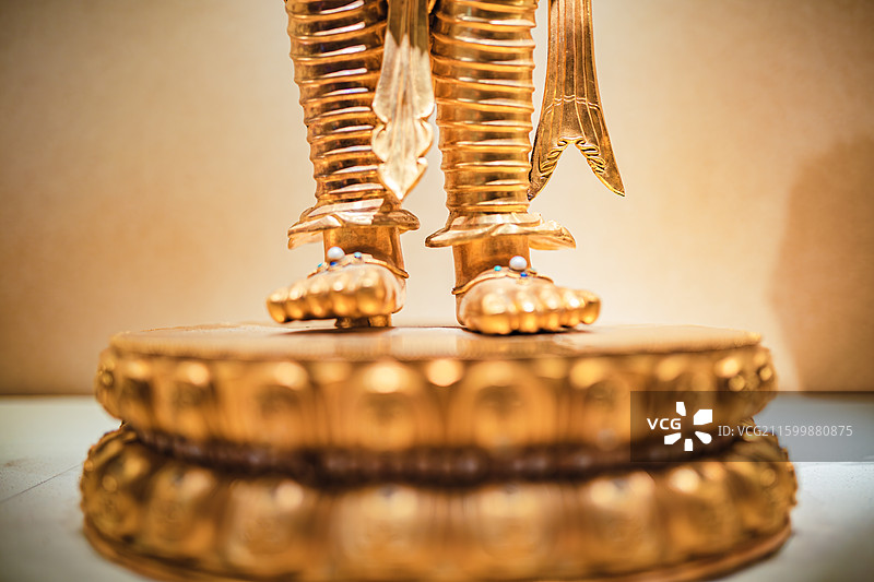 南京博物院藏慈航之宝清金观音菩萨立像图片素材