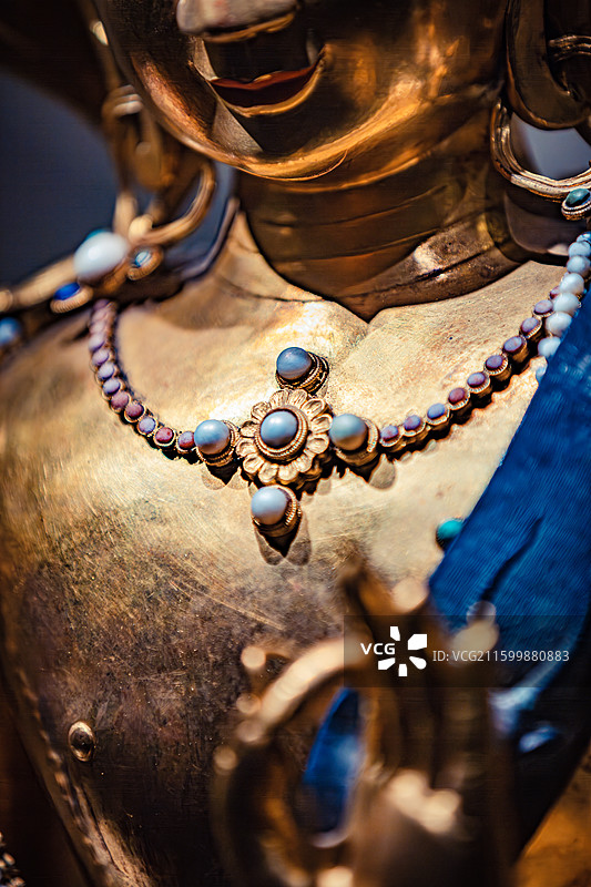 南京博物院藏慈航之宝清金观音菩萨立像图片素材