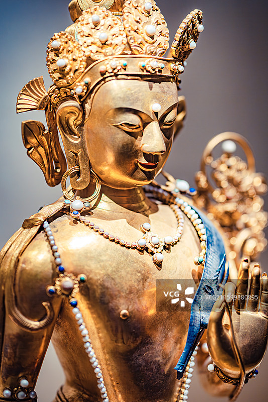 南京博物院藏慈航之宝清金观音菩萨立像图片素材