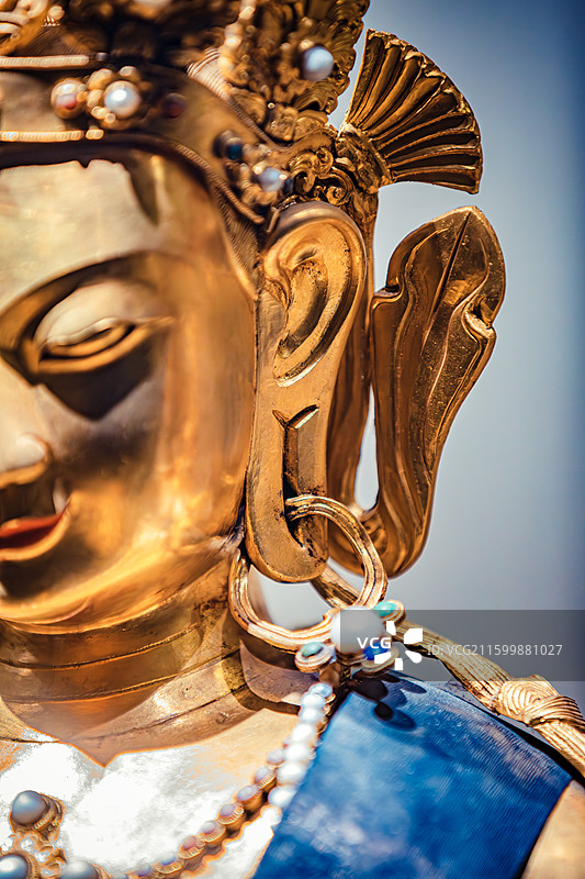 南京博物院藏慈航之宝清金观音菩萨立像图片素材