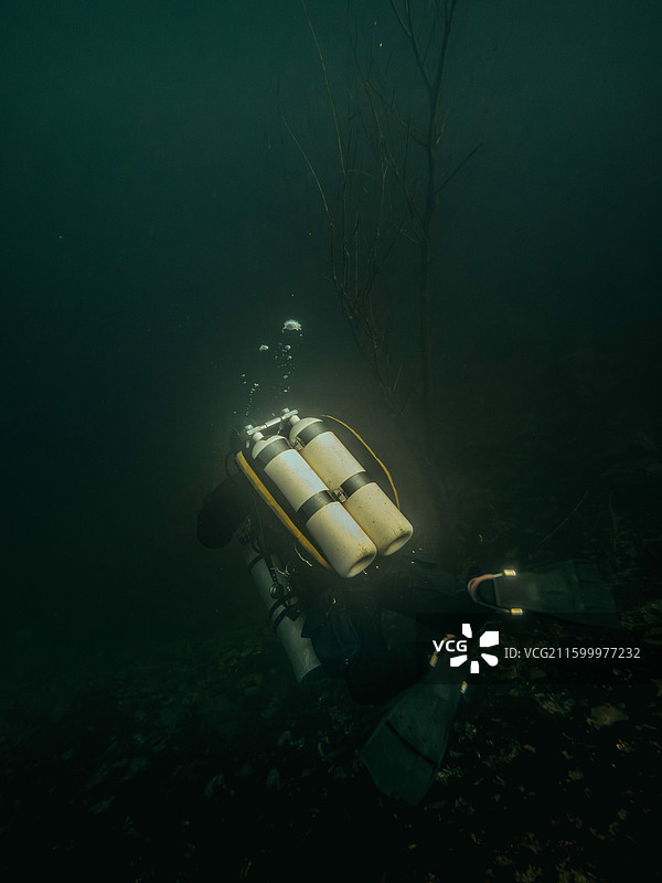 干衣潜水员图片素材