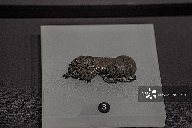 南宋 狮形银配饰 皖西博物馆图片素材