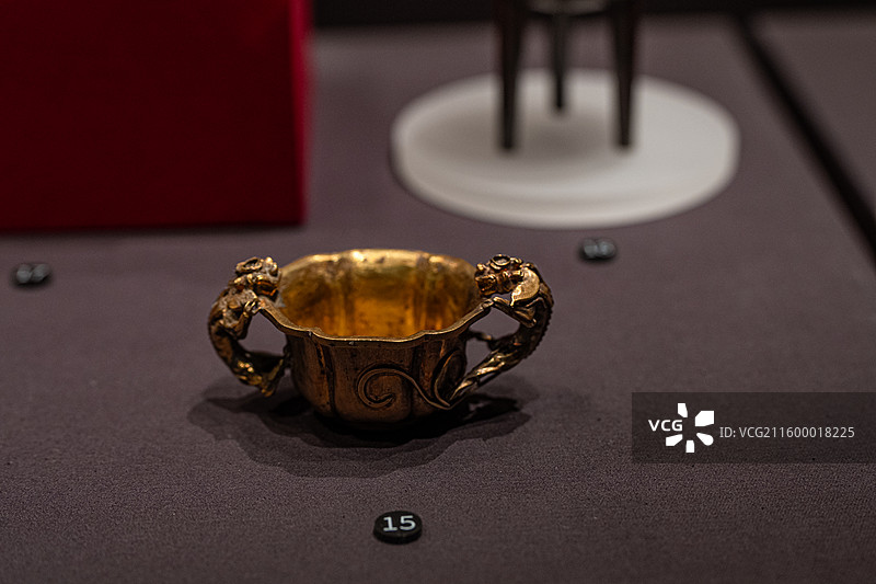 明代 灵芝双耳银杯 重庆中国三峡博物馆图片素材