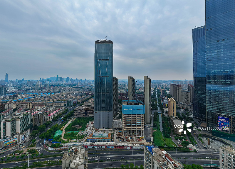 南京，世茂天誉，市中心88亿烂尾楼！图片素材