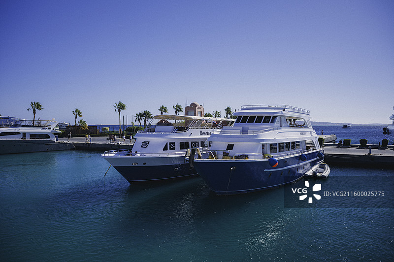 赫尔格达 港口 白天 船舶 度假图片素材