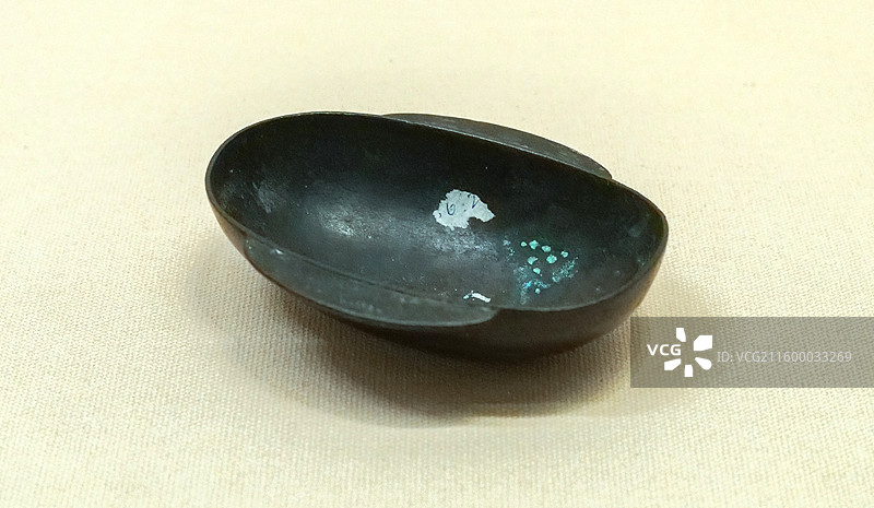 铜耳杯（饮酒器、食器） 汉代 中国国家博物馆“中国古代饮食文化展”图片素材