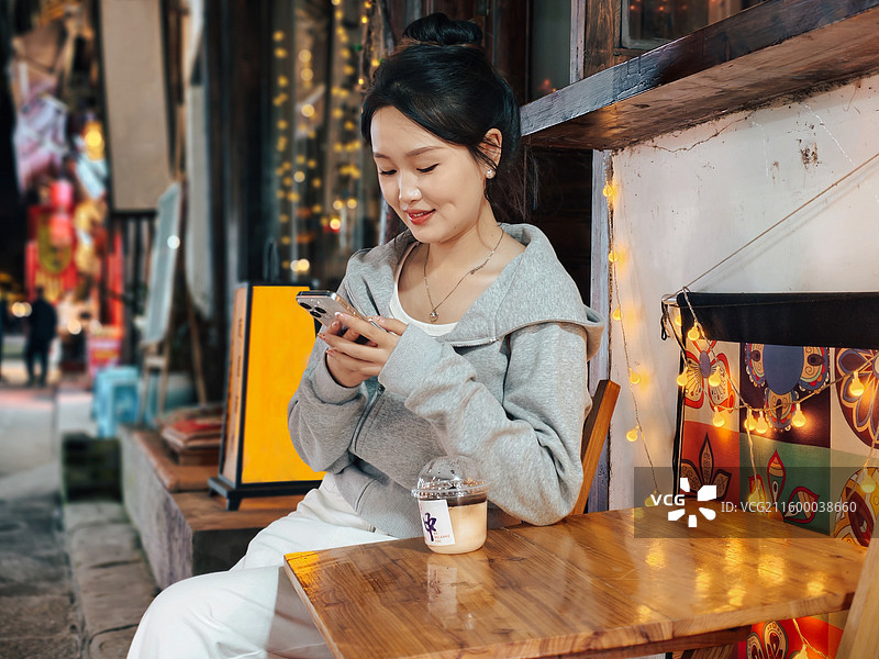 南充市阆中古城旅游景区人景合拍照33图片素材