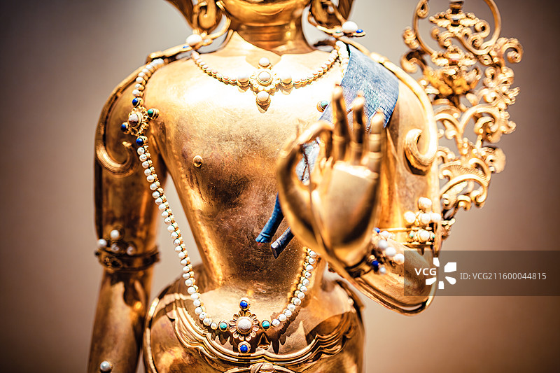 南京博物院藏慈航之宝清金观音菩萨立像图片素材