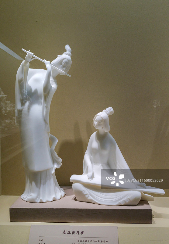 《春江花月夜》 当代 汉白玉 中国国家博物馆“惠世天工-河北曲阳石雕艺术展”图片素材