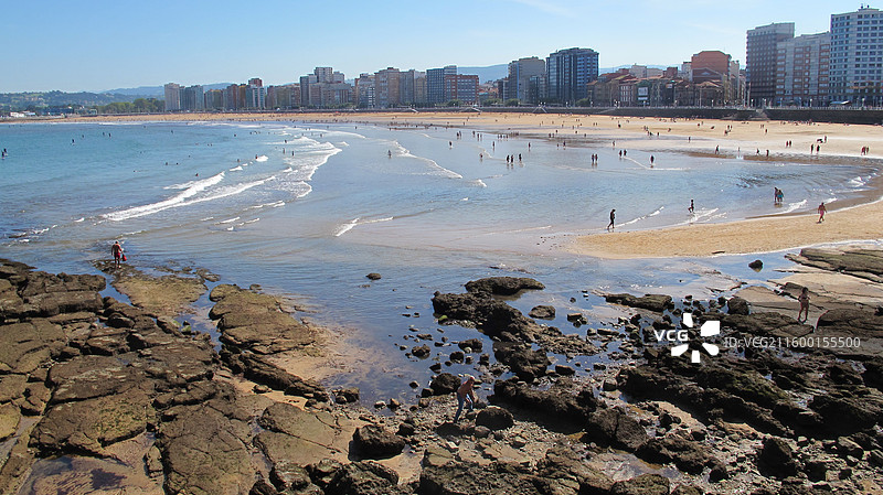 西班牙希洪市海滩图片素材