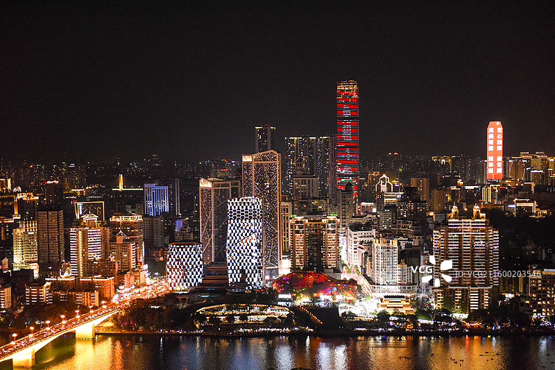 柳州夜景马鞍山公园山顶风光图片素材