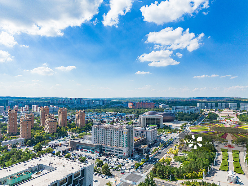 内蒙古鄂尔多斯康巴什城市风光航拍图片素材