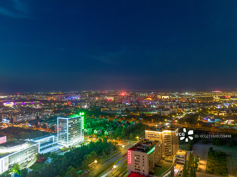 内蒙古鄂尔多斯康巴什城市风光夜景航拍图片素材