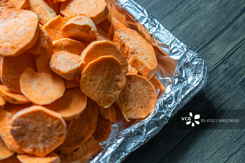 秋天主题 各种落叶 孤独的情绪图片素材