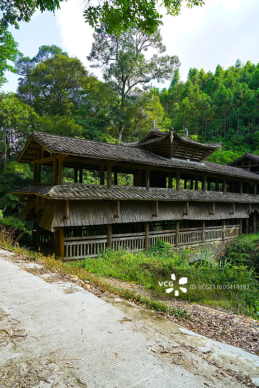 福建省三明市明溪县007乡道，原厝坑高平廊屋桥图片素材