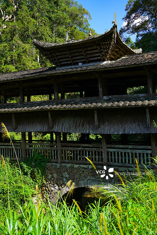 福建省三明市明溪县007乡道，原厝坑高平廊屋桥图片素材