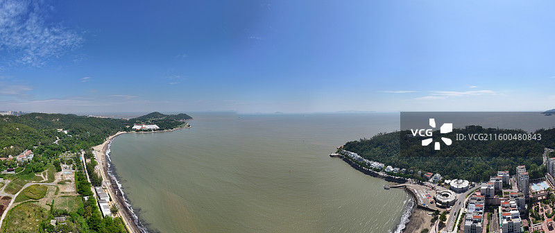 黑沙海滩，位于澳门路环岛南侧，因独特的黑色沙粒而得名图片素材