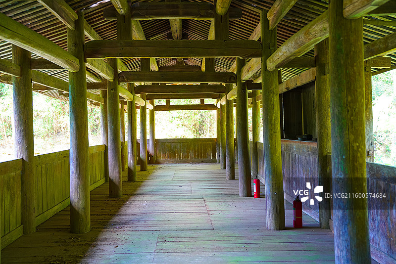 福建省三明市明溪县007乡道，原厝坑高平廊屋桥图片素材