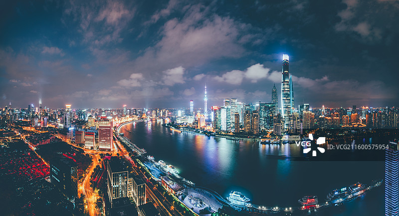 上海BFC外滩金融中心黄浦江陆家嘴御园城隍庙全景夜景图片素材