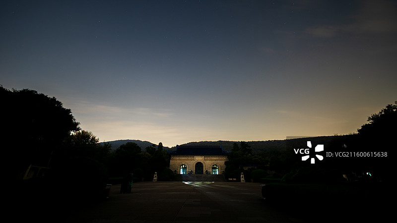 星空下的中山陵陵门图片素材
