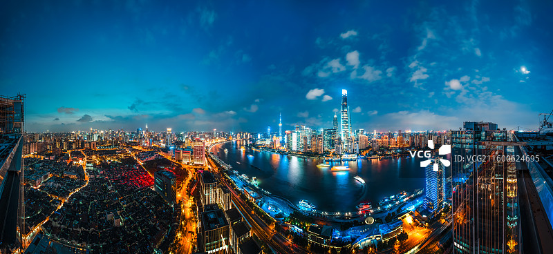 上海BFC外滩金融中心黄浦江陆家嘴御园城隍庙全景夜景图片素材