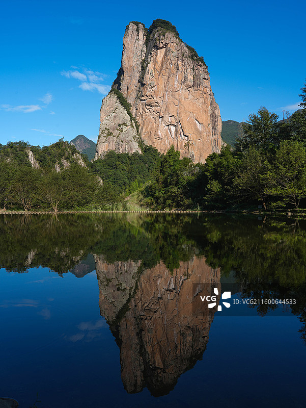石桅岩倩影（浙江温州石桅岩）图片素材
