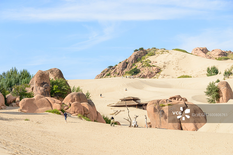 内蒙古赤峰翁牛特旗乌丹镇玉龙沙湖图片素材