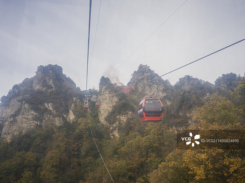 湖北十堰武当山金顶风光图片素材