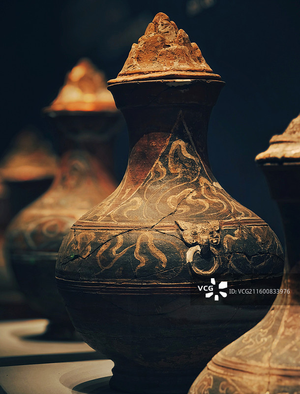 大葆台西汉墓汉代彩绘陶壶 西汉贵族随葬彩绘陶器 古代陶器工艺高清细节图片素材