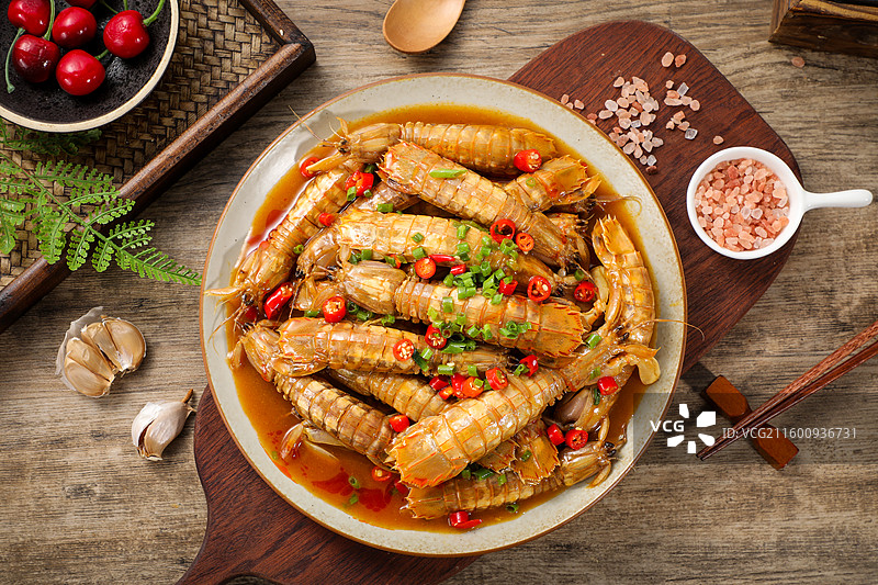 冬阴功皮皮虾图片素材