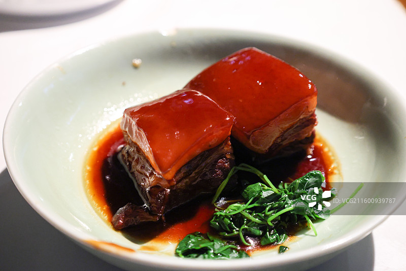 苏州特色美食虾籽藤椒拌面姜松猪肝红烧肉小笼包狮子头八宝辣酱古法菜脆皮炸紫盖大糕组图图片素材