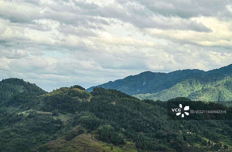 中国贵州毕节市筑蓉高速沿途贵州金沙县风光图片素材