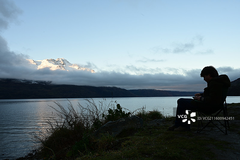 Queenstown皇后镇的雪山图片素材