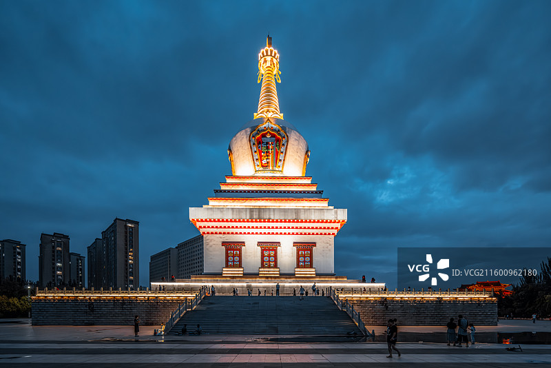 呼和浩特的宝尔汗佛塔图片素材