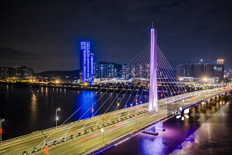 中国广东省广州市南沙区凤凰一桥图片素材