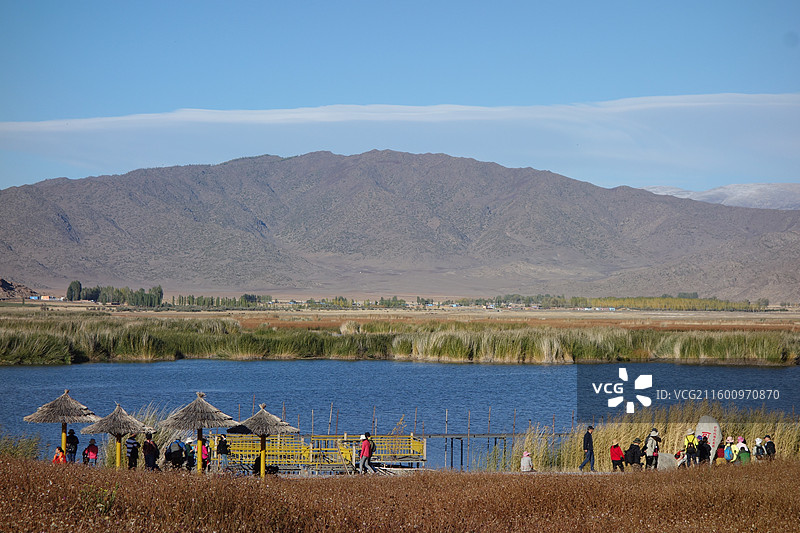 新疆阿勒泰地区富蕴县可可苏里湖秋景图片素材