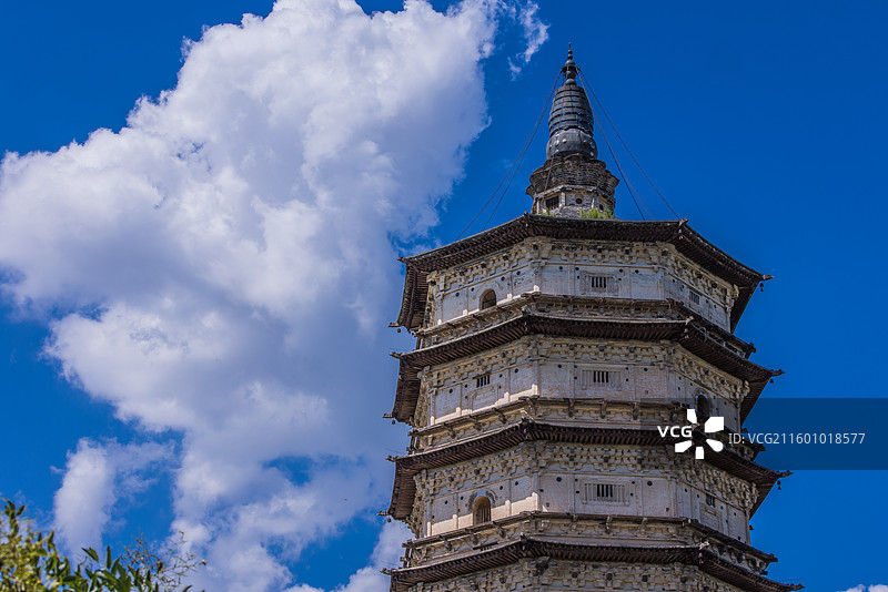 辽代古建筑瑰宝 万部华严经塔晴空风貌图片素材