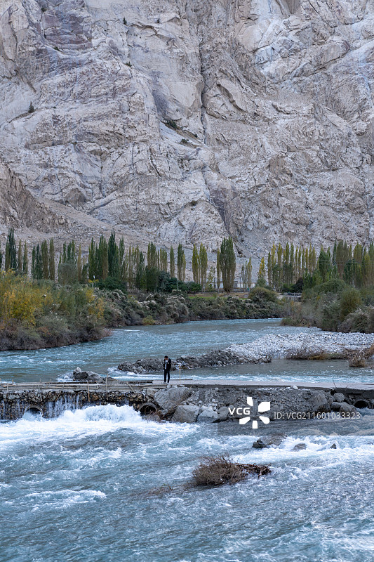 新疆库科西鲁格乡秋季风光图片素材