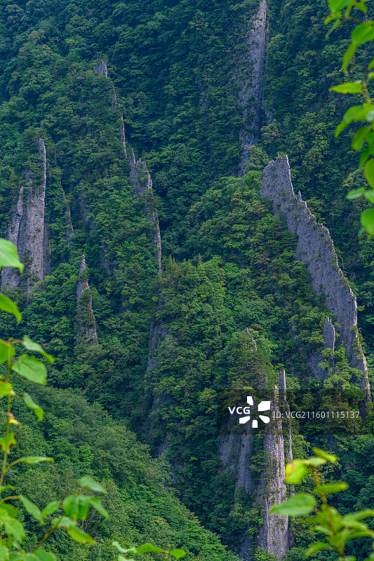 巫山当阳大峡谷刀片山图片素材