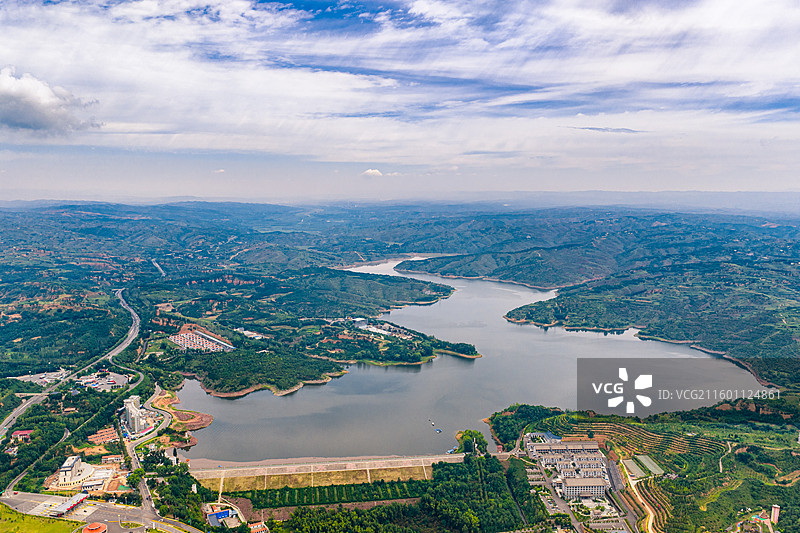 航拍长治武乡关河水库图片素材