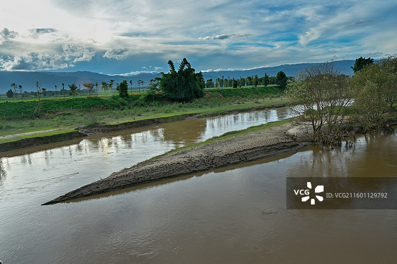 云南德宏州陇川县南宛河图片素材