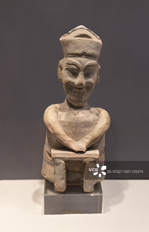 静海东滩头东汉墓出土的陶俑 天津博物馆图片素材