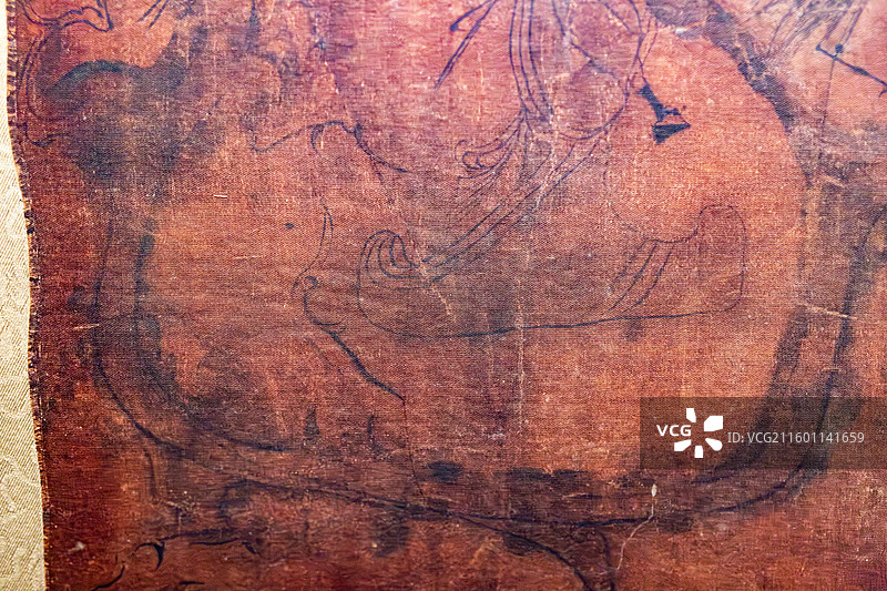 湖南省博物馆藏长沙子弹库出土战国人物御龙帛画（复制品）图片素材