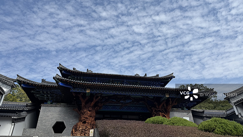 衢州开化根宫佛国根雕艺术仿古建筑图片素材