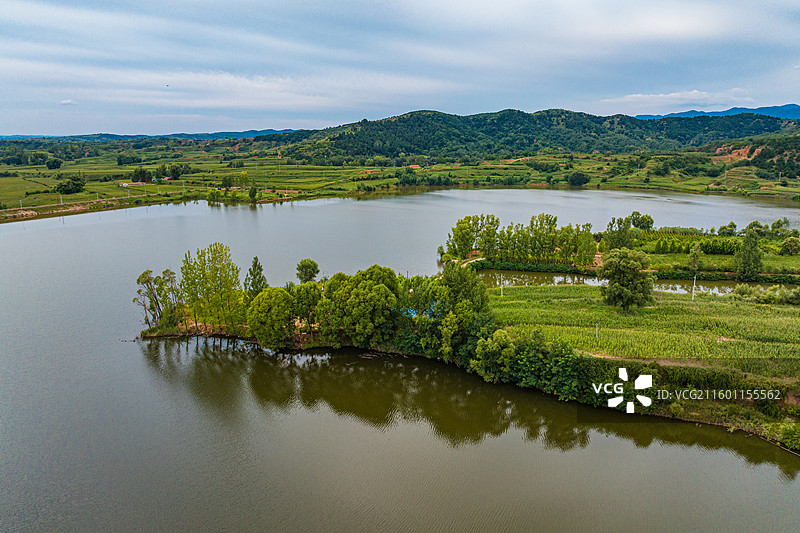 航拍长治沁县漳源水库图片素材