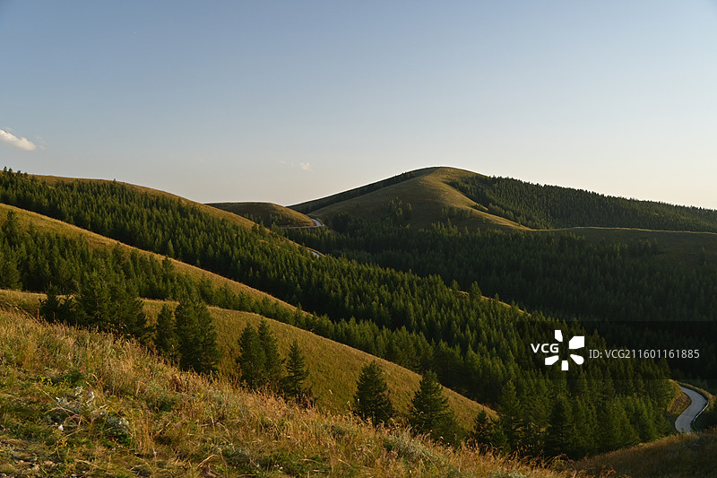 内蒙古乌兰察布-红石崖大青山图片素材
